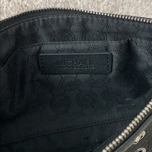 Michael Kors Wristlet - Picture 3 of 5